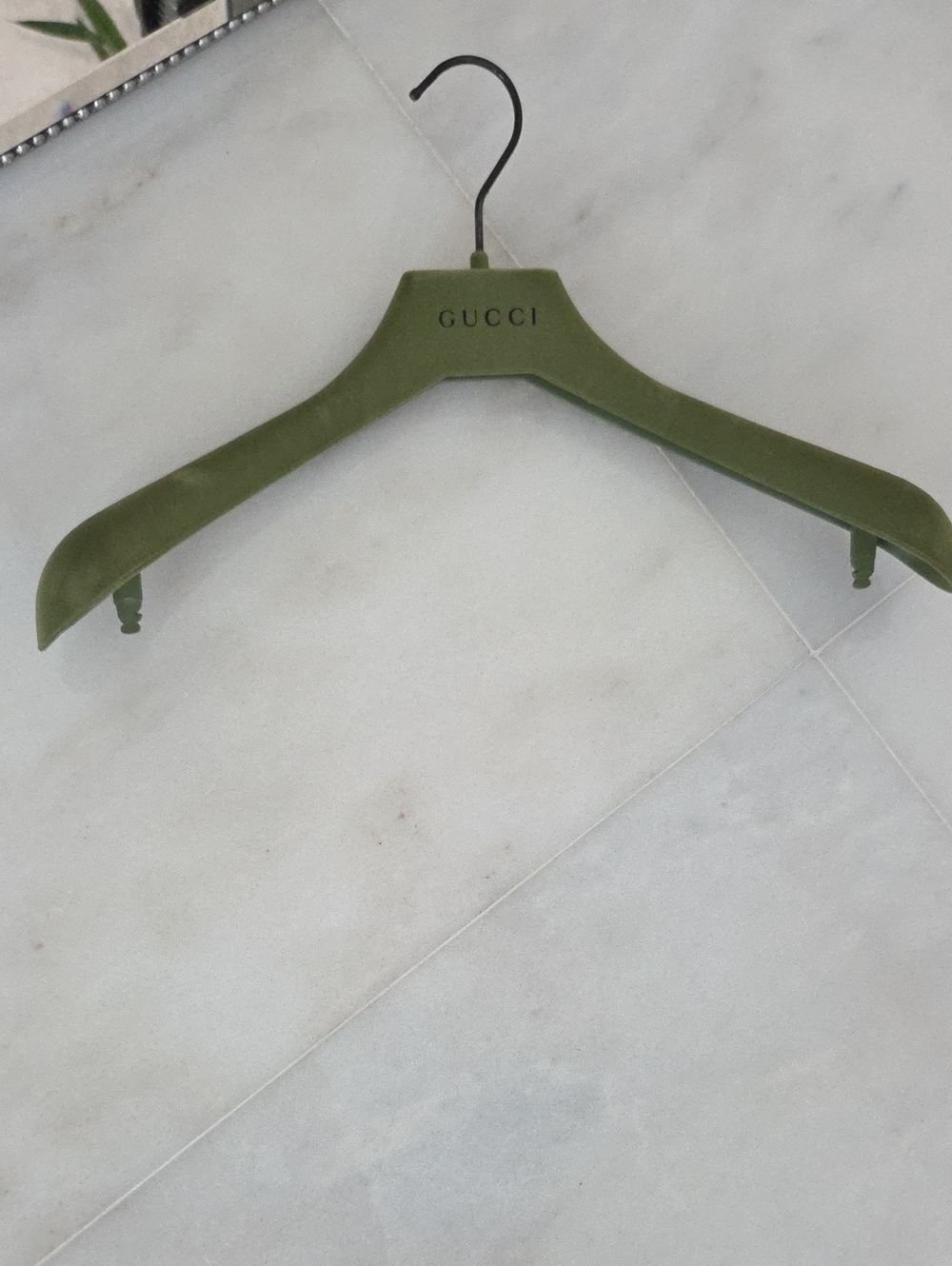 Gucci Green " Velvet" Hanger NEW!